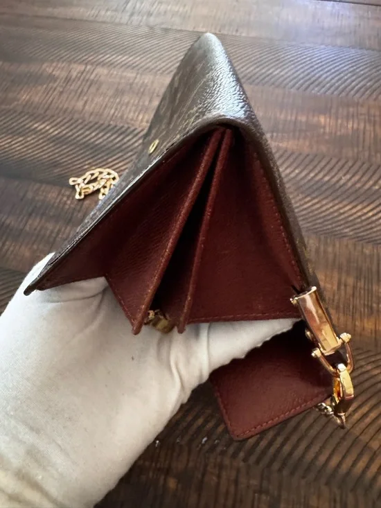 Louis Vuitton vintage Sarah monogram wallet converted Crossbody 2000 France - Picture 10 of 17